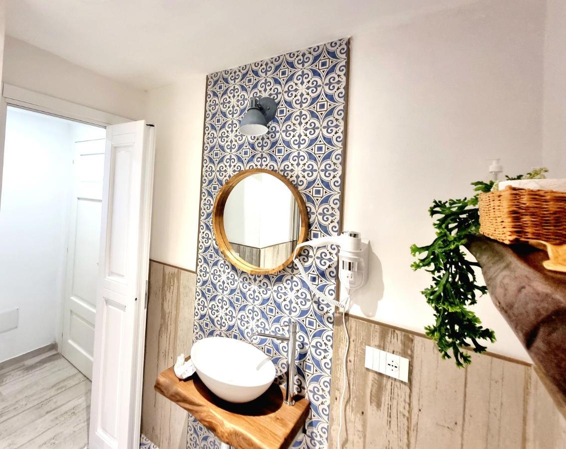 Golden House Hotel Porto Torres Ngoại thất bức ảnh