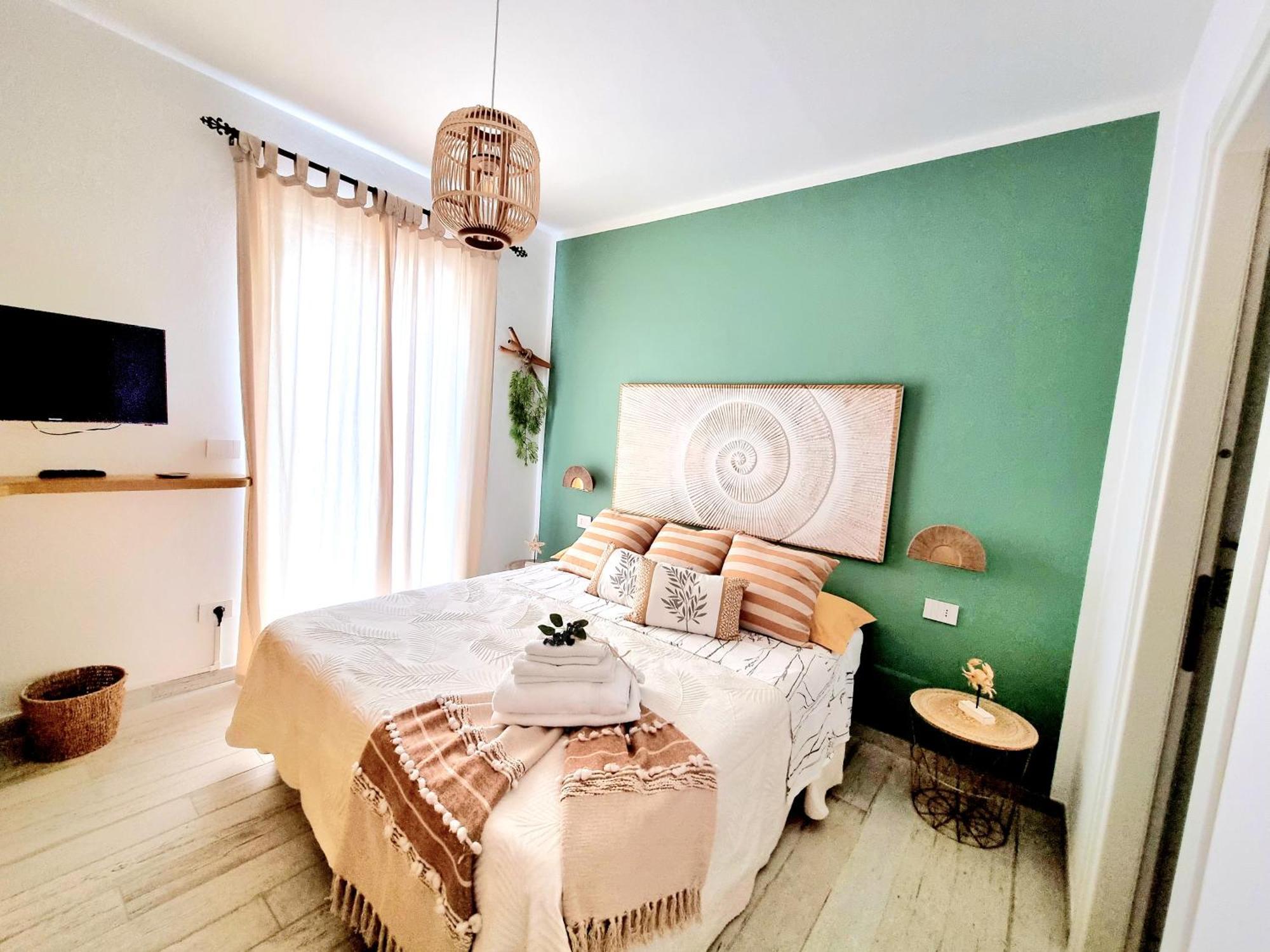 Golden House Hotel Porto Torres Ngoại thất bức ảnh